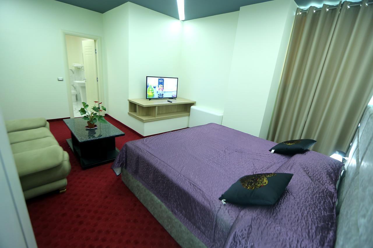Hotel Vllaznia Shkoder Exterior photo