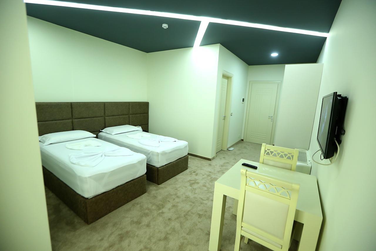 Hotel Vllaznia Shkoder Exterior photo